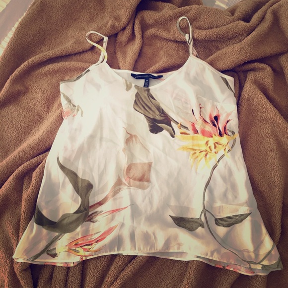 White House Black Market Tops - NWOT White House Black Market White Floral Cami
